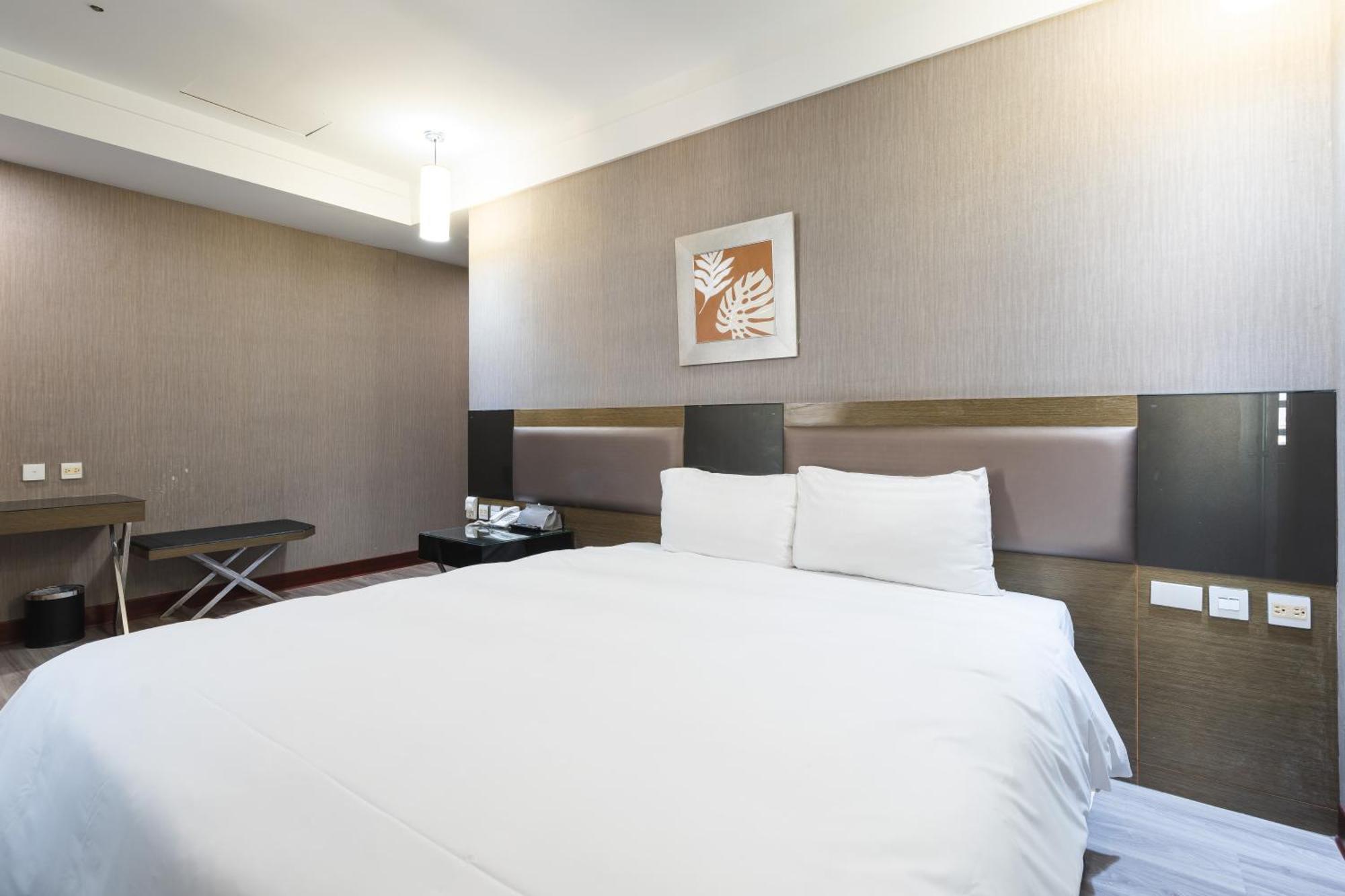 Shianghu Boutique Hotel Чиай Сити Екстериор снимка