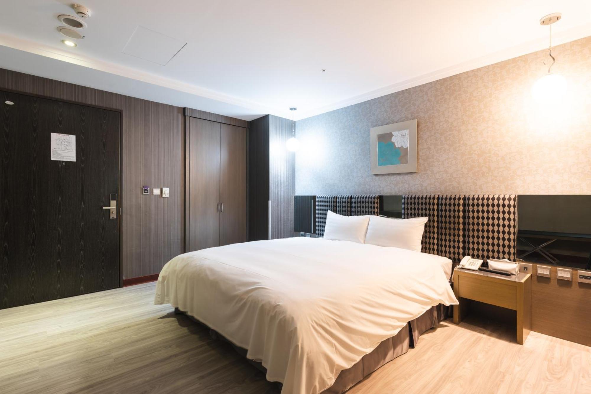 Shianghu Boutique Hotel Чиай Сити Екстериор снимка