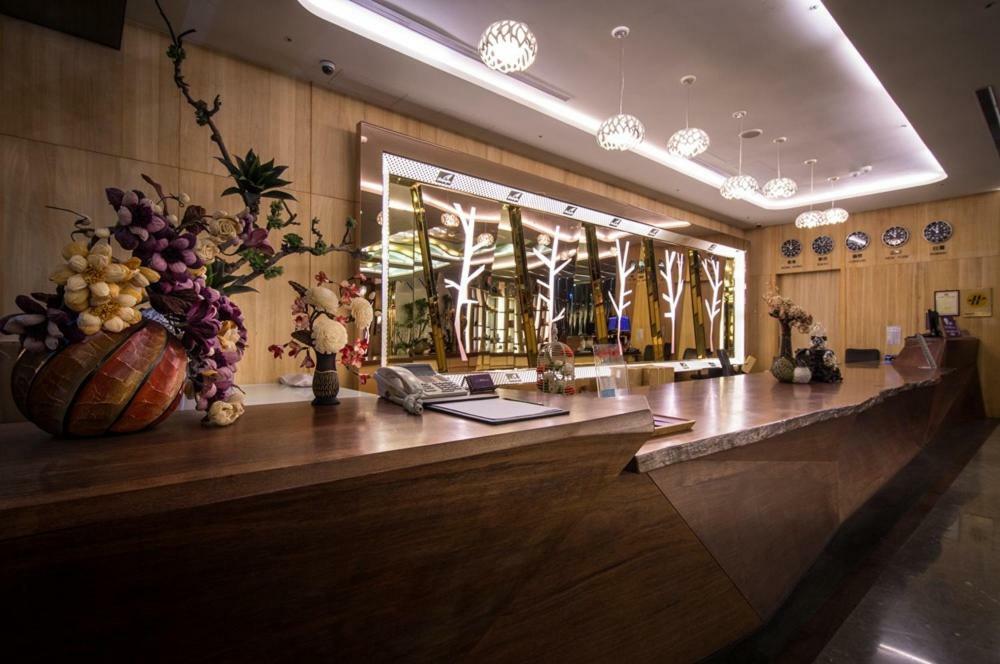 Shianghu Boutique Hotel Чиай Сити Екстериор снимка